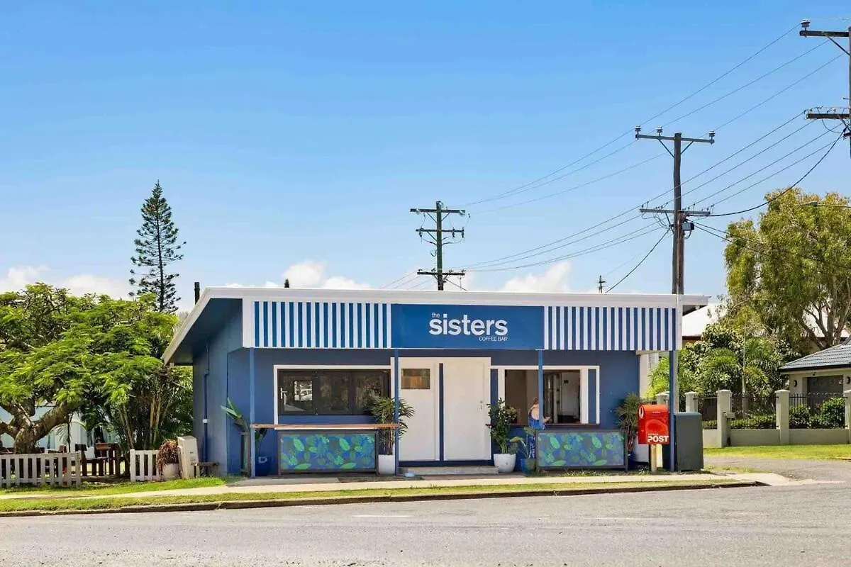 Holiday home Air-Conditioned Cooee Bay Beach House With Wi-Fi Yeppoon